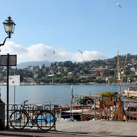 Apartman La Casa Di Lucia By Holiday World Rapallo