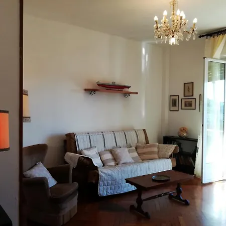 Apartment La Casa Di Lucia By Holiday World Rapallo